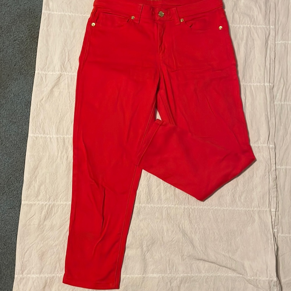 Michael Kors sz 6 ankle pants. Orange in color great condition. Perfect for fall